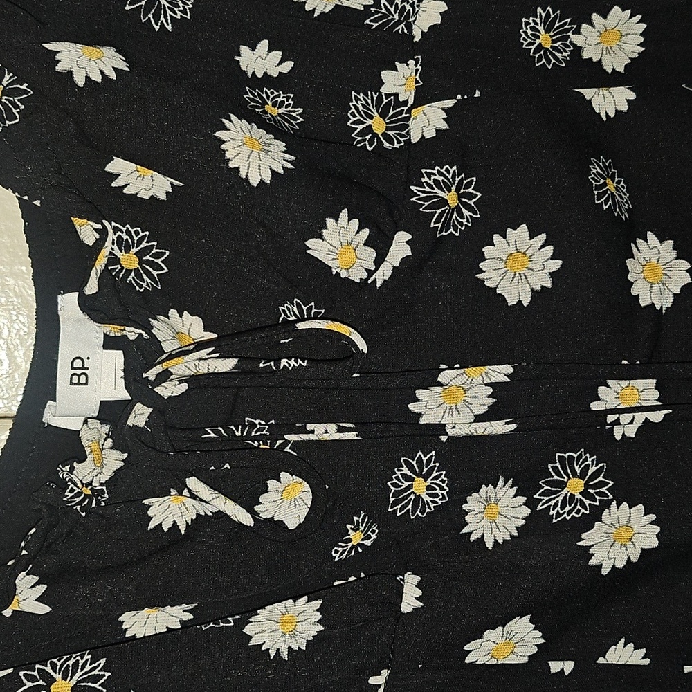 Bp Ditsy Floral Tie Front Minidress Medium - Picture 6 of 12